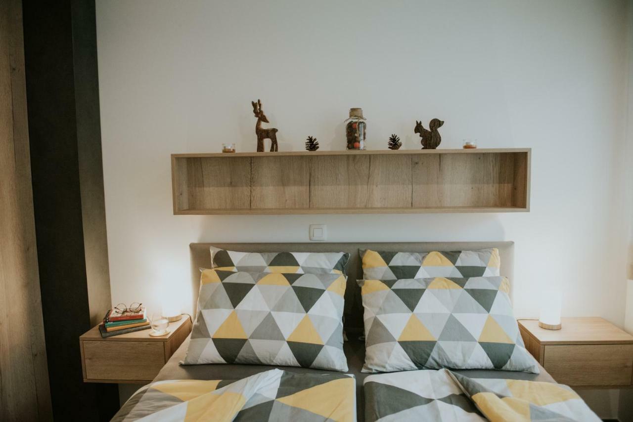 Vila Mojca Apartments Jasna & Jelka 크라니스카고라 외부 사진