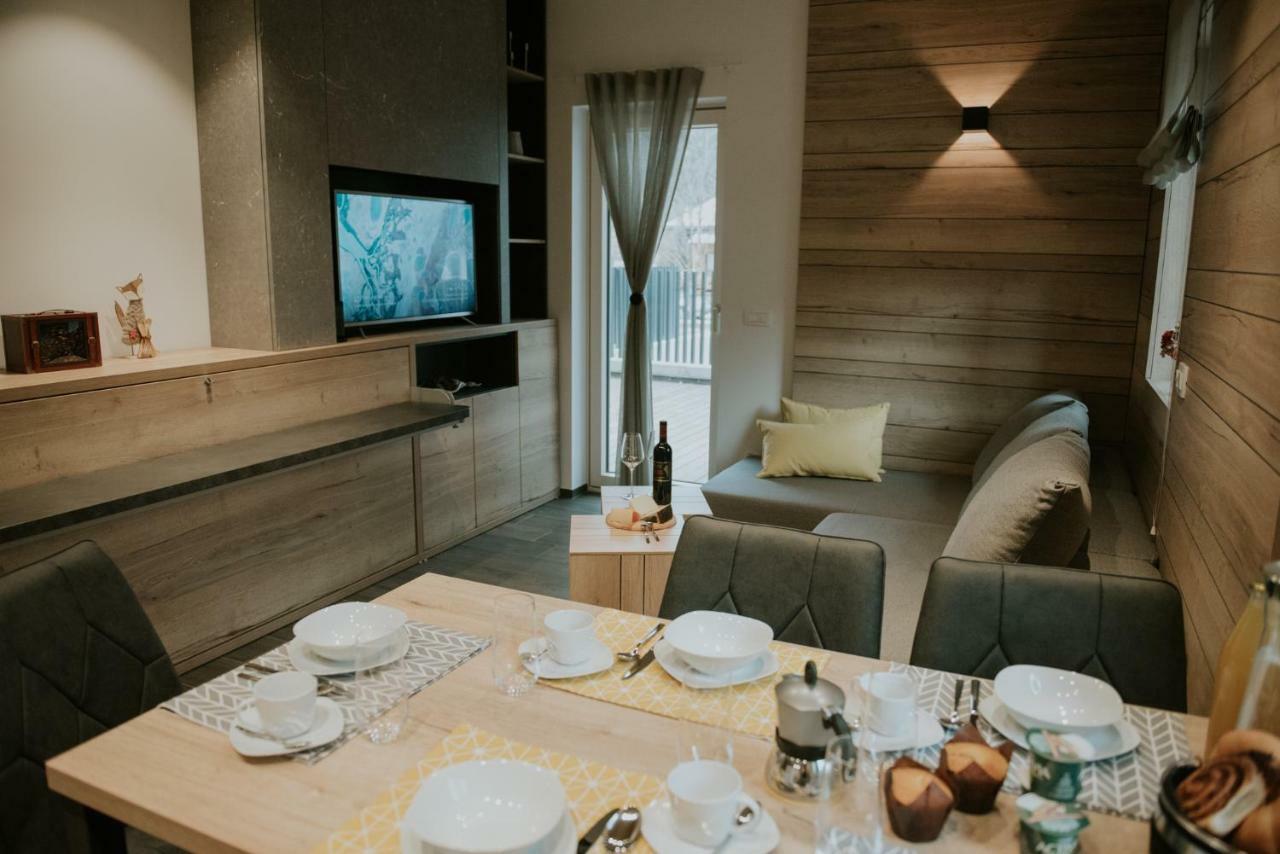 Vila Mojca Apartments Jasna & Jelka 크라니스카고라 외부 사진