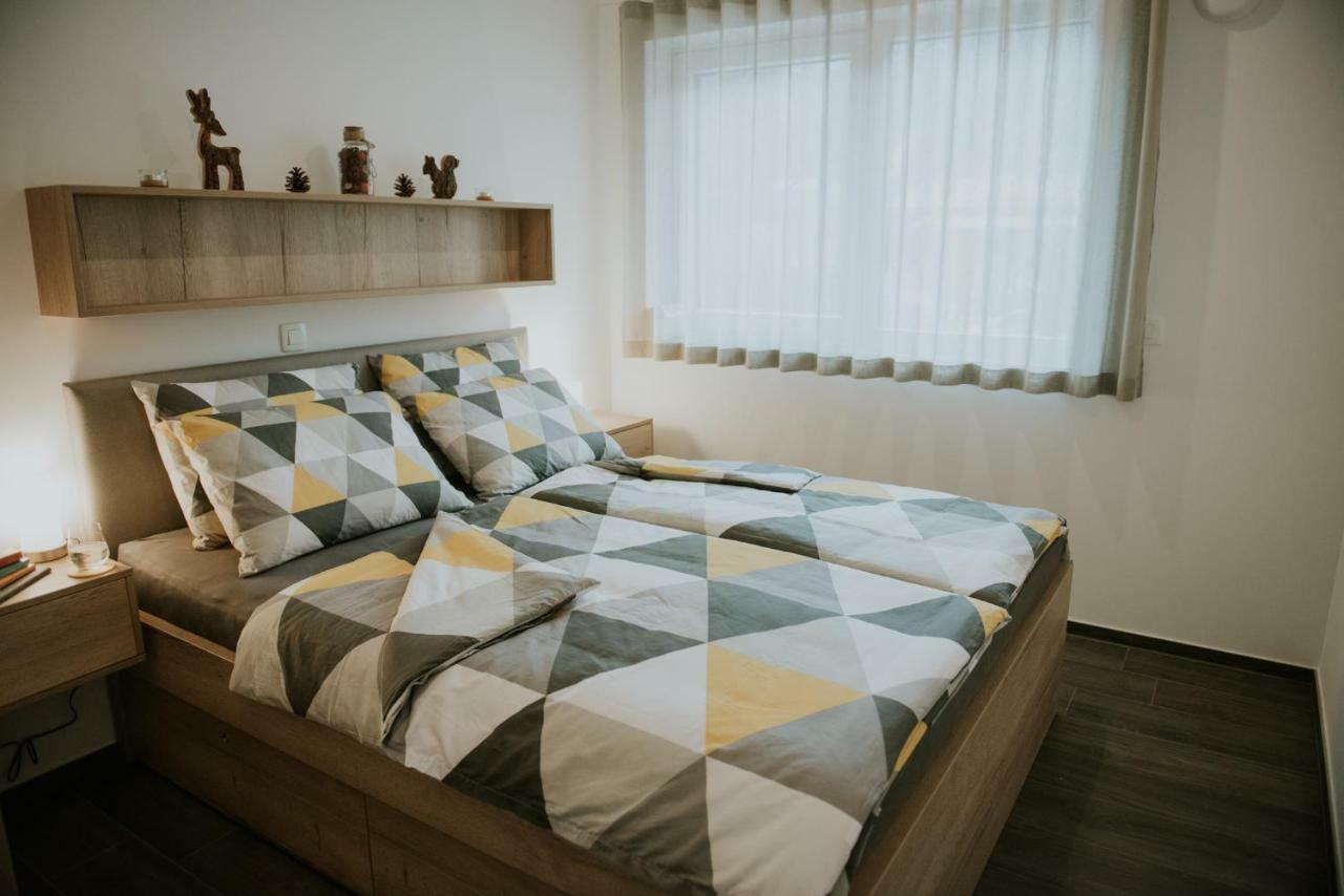 Vila Mojca Apartments Jasna & Jelka 크라니스카고라 외부 사진