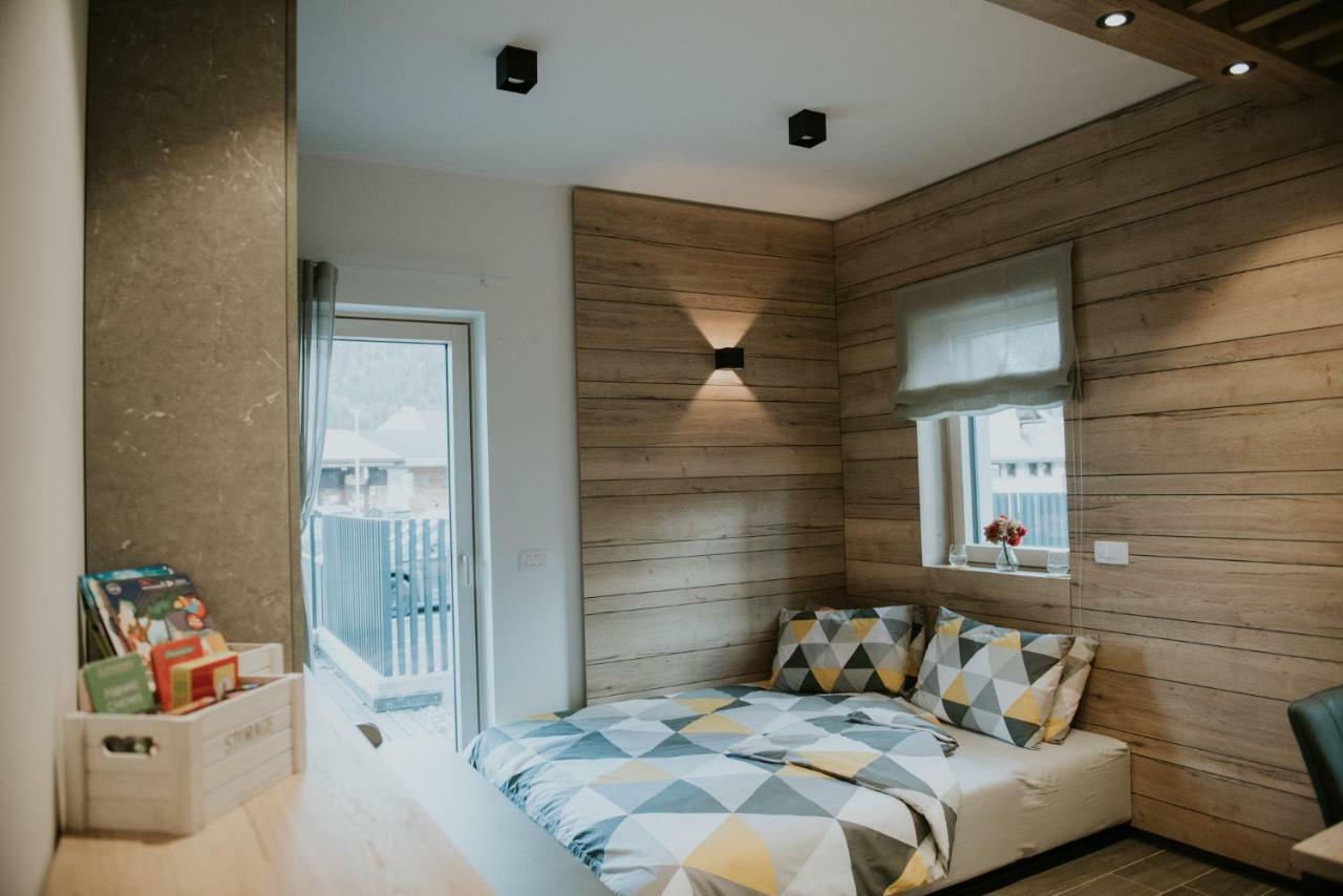 Vila Mojca Apartments Jasna & Jelka 크라니스카고라 외부 사진