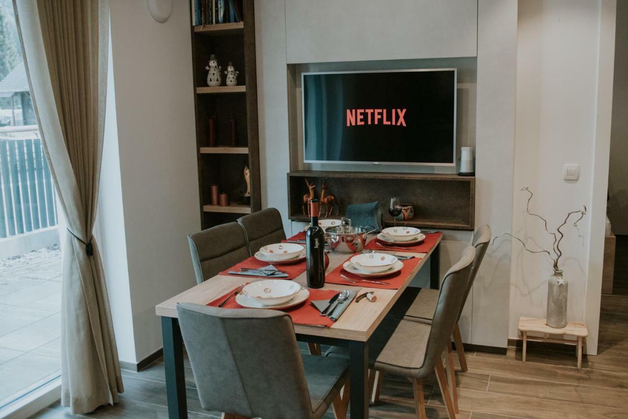Vila Mojca Apartments Jasna & Jelka 크라니스카고라 외부 사진