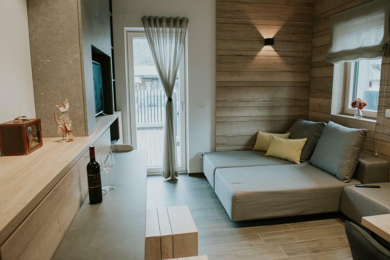Vila Mojca Apartments Jasna & Jelka 크라니스카고라 외부 사진