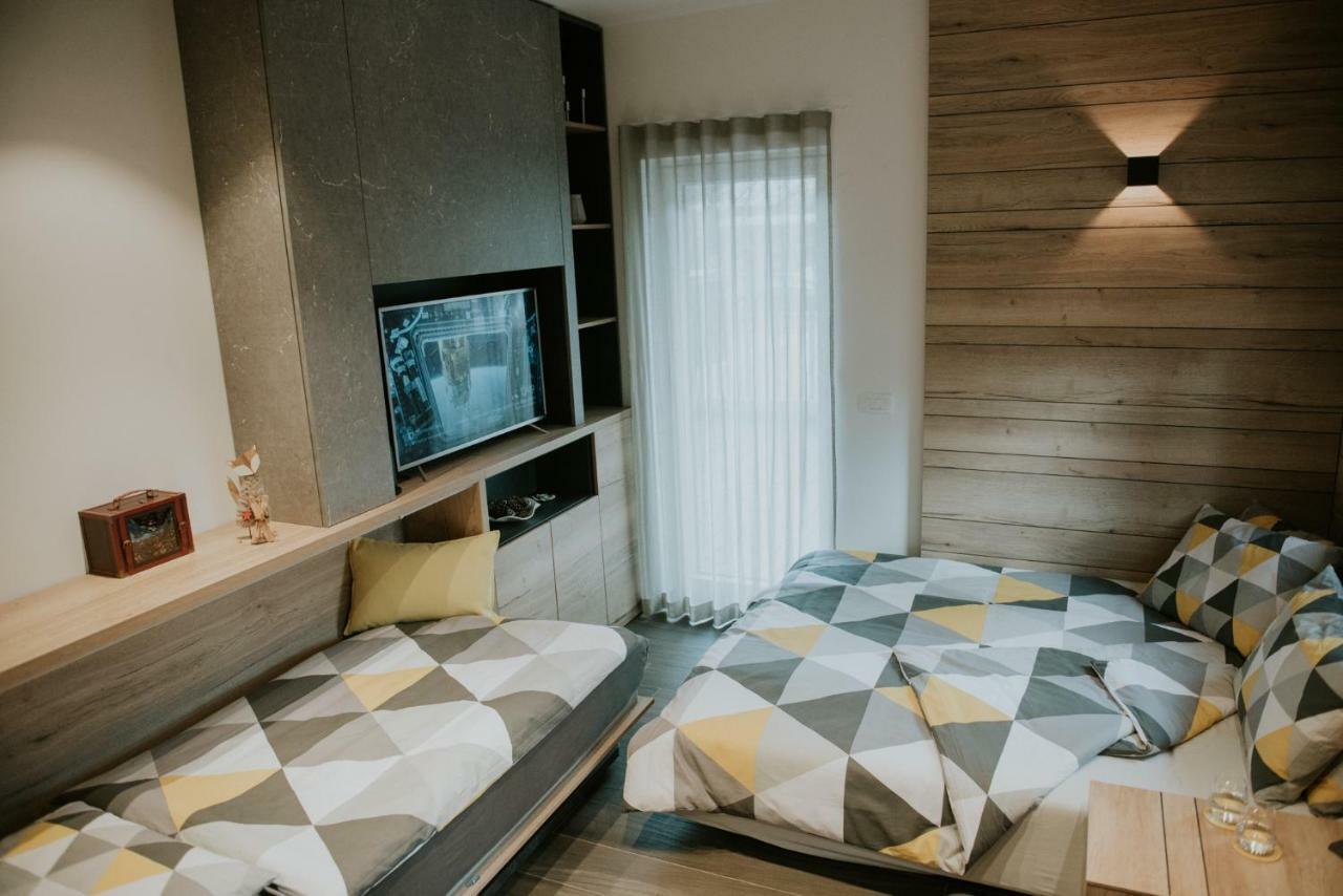 Vila Mojca Apartments Jasna & Jelka 크라니스카고라 외부 사진